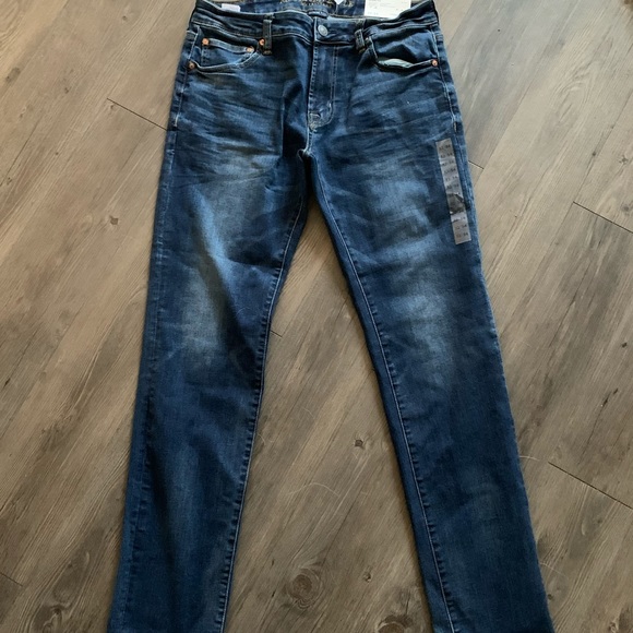American Eagle Outfitters Other - 🆕 AE slim straight flex